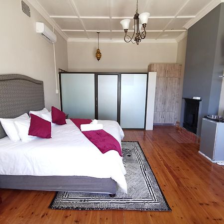 Lucolo Palace B&B Aliwal-Noord Kamer foto