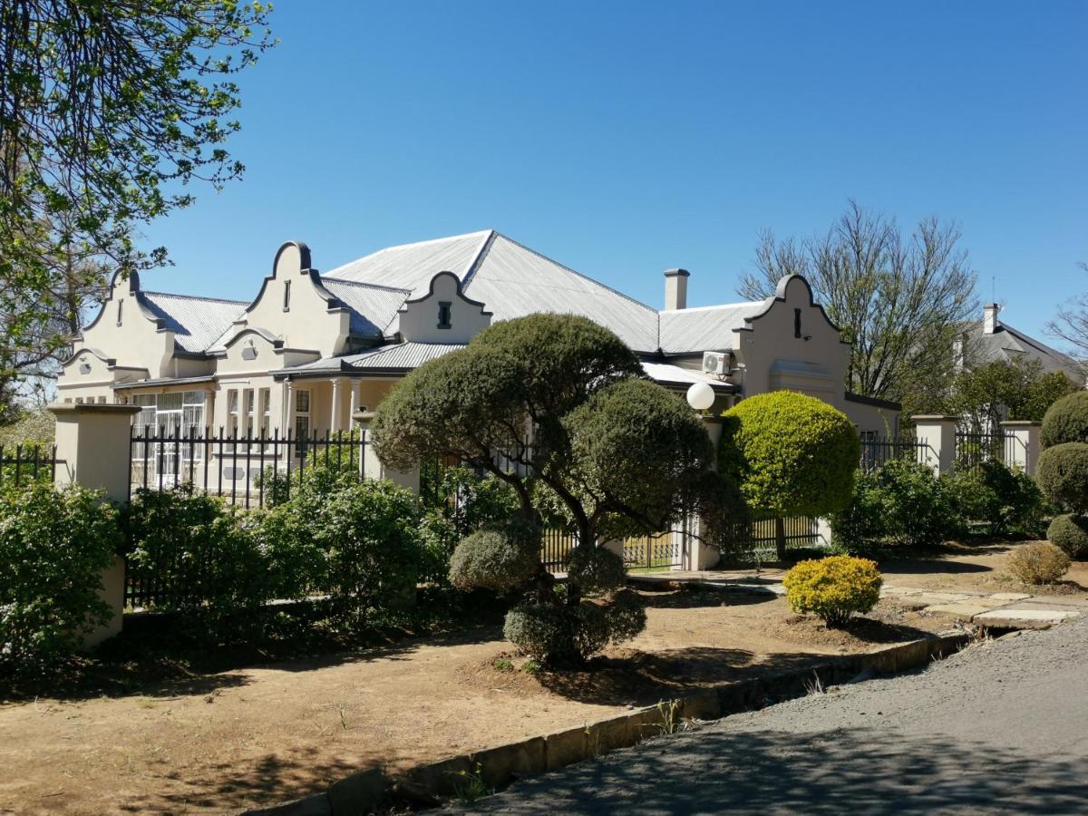 Lucolo Palace B&B Aliwal-Noord Buitenkant foto